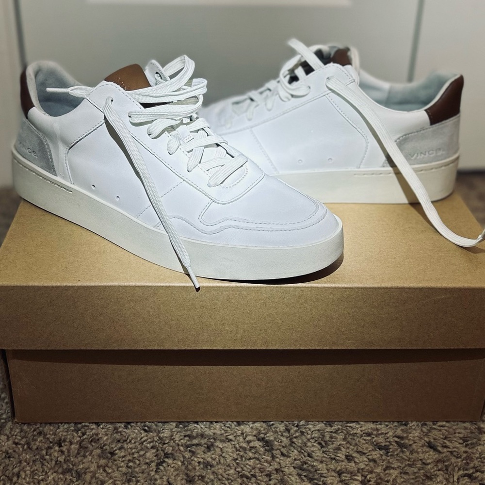 Vince White and Tan Men's Shoes (Worn once!) - Picture 5 of 11